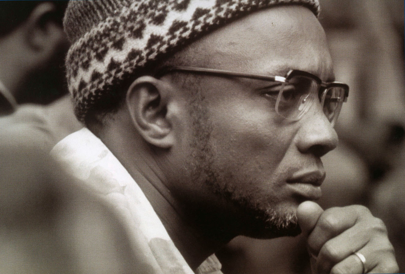 Amílcar • Mosaic Producciones